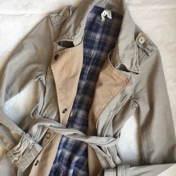 Free People Jackets & Blazers - ❌Free People Flannel Lined Herringbone Trench Coat